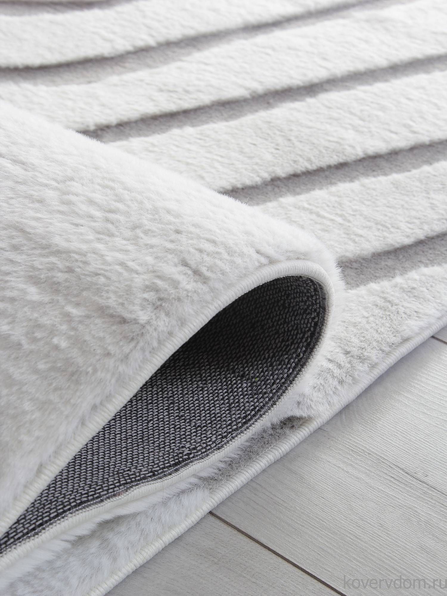 Ковер из искусственного меха RABBIT CARVING PX4002 CREAM / GREY